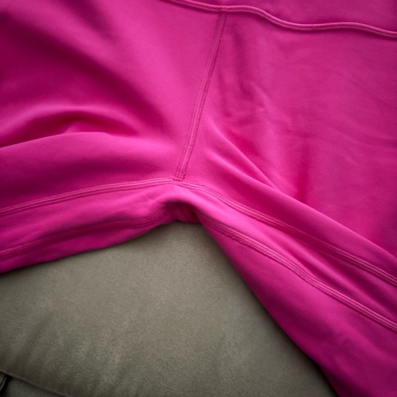 Lululemon High Rise Sonic Pink Aligns - Picture 3 of 8